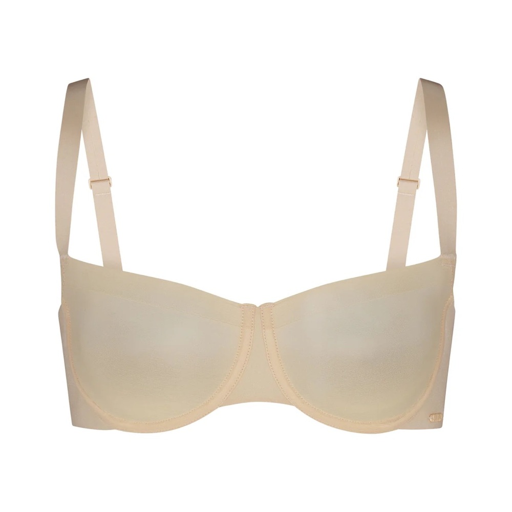 SKIMS NO SHOW UNLINED BALCONETTE BRA 36B